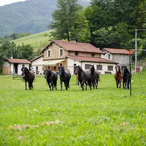 Carovane Alloggio per agriturismo Compiano
