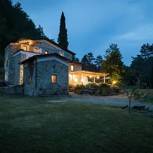 Di Là Dall'acqua Alloggio per agriturismo Fivizzano