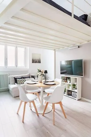 Апартаменты Briano'S House Милан